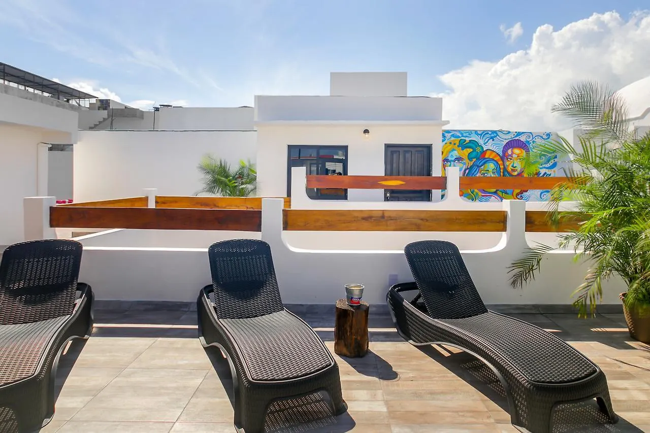 Valentina Suites By Las Flores Vacation Rentals Playa del Carmen